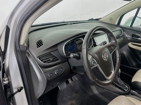 Used 2017 Buick Encore Preferred image 9