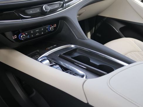 Used 2024 Buick Enclave Avenir w/ Trailering Package, 5000 lbs. FWD image 28
