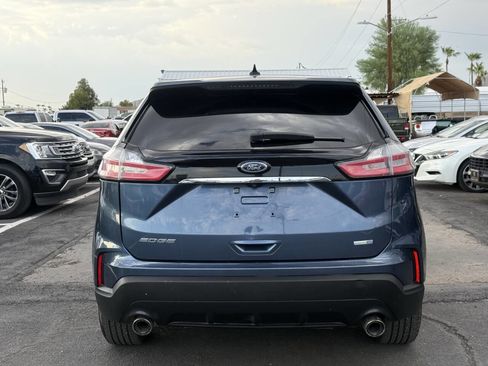 Used 2019 Ford Edge SE image 6