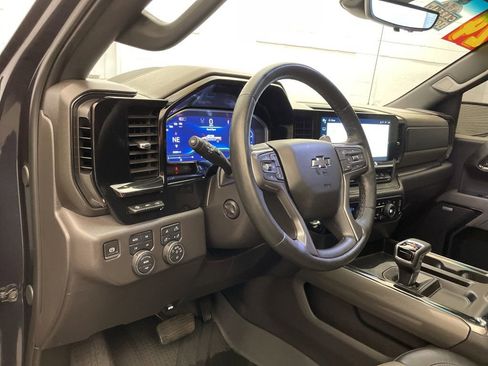 Used 2024 Chevrolet Silverado 1500 ZR2 w/ Technology Package AWD/4WD image 20