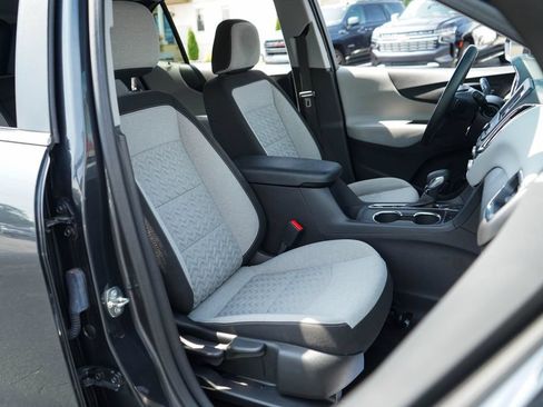 Used 2023 Chevrolet Equinox LT w/ Driver Convenience Package AWD/4WD image 12