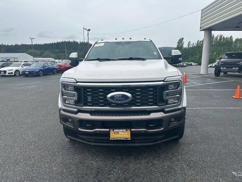 Certified 2023 Ford F450 King Ranch w/ Camper Package AWD/4WD image 7
