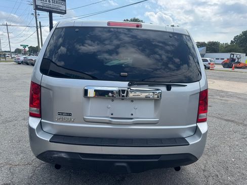 Used 2015 Honda Pilot LX image 4
