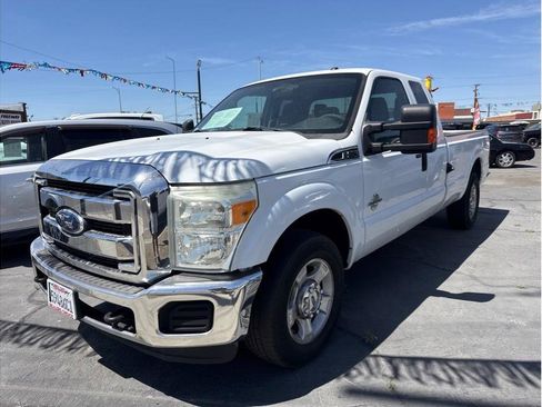 Used 2011 Ford F350 XLT w/ XLT Interior Pkg RWD image 1