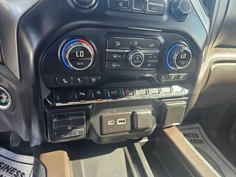 Used 2019 Chevrolet Silverado 1500 LTZ w/ LTZ Plus Package AWD/4WD image 24