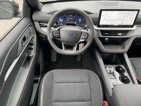 New 2026 Ford Explorer ST image 10