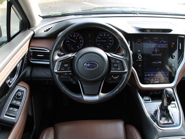 Used 2020 Subaru Outback Touring AWD/4WD image 19