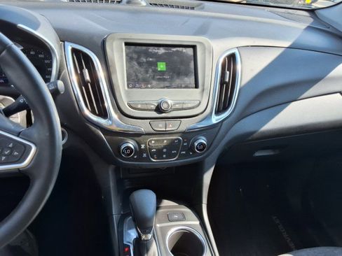 Used 2023 Chevrolet Equinox LT image 13