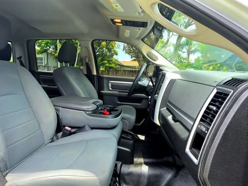 Used 2018 RAM 3500 SLT w/ Protection Group AWD/4WD image 8