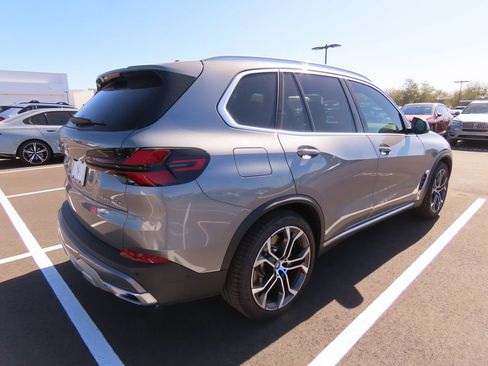 Certified 2025 BMW X5 xDrive50e w/ Parking Assistance Package image 3