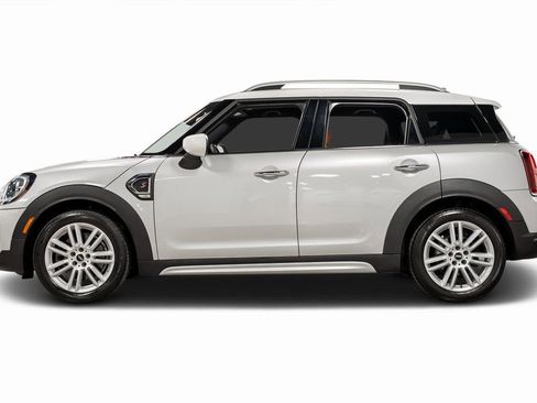 Used 2023 MINI Cooper Countryman S w/ Signature Upholstery Package image 16