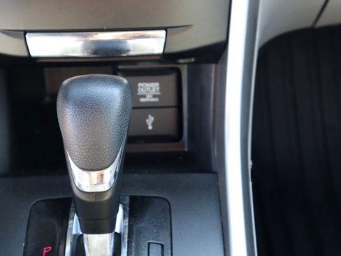 Used 2015 Honda Accord LX image 18
