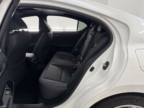 Used 2025 Lexus IS 300 w/ Comfort Package RWD image 23