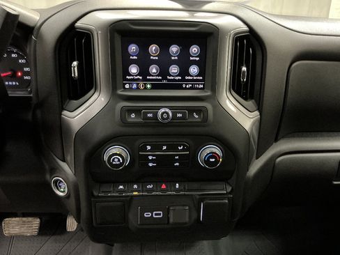 Used 2024 Chevrolet Silverado 1500 Custom image 22