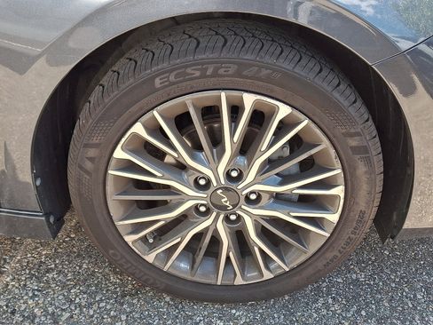 Certified 2023 Kia Forte GT-Line w/ GT-Line Premium Package FWD image 3