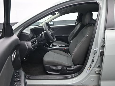 Used 2025 Kia K4 FWD image 23