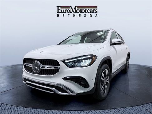 New 2026 Mercedes-Benz GLA 250 4MATIC image 1