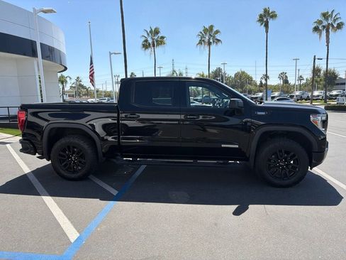 Used 2021 GMC Sierra 1500 Elevation w/ Preferred Package RWD image 5