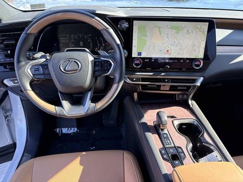 Used 2024 Lexus RX 350 Premium w/ Convenience Package image 18