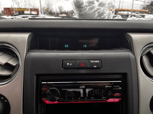 Used 2012 Ford F150 XLT w/ XLT Chrome Pkg image 14