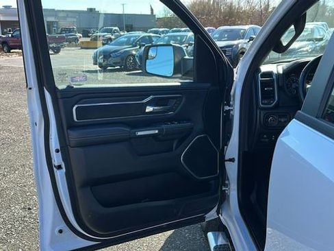 Used 2023 RAM 1500 Laramie AWD/4WD image 8