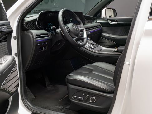 Used 2024 Hyundai Palisade Calligraphy AWD/4WD image 4