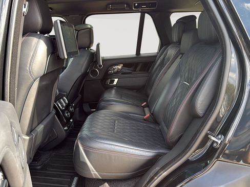 Used 2021 Land Rover Range Rover SV Autobiography Dynamic image 21
