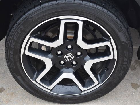 Used 2022 Honda Passport Elite image 14