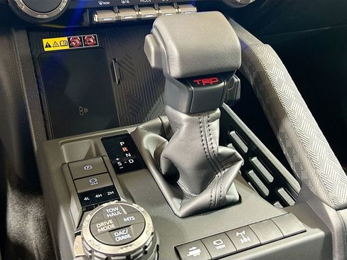 New 2026 Toyota 4Runner TRD Off-Road Premium AWD/4WD image 14