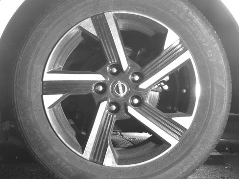 Used 2025 Nissan Sentra SV FWD image 14