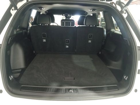 Used 2024 Jeep Grand Cherokee Altitude image 6