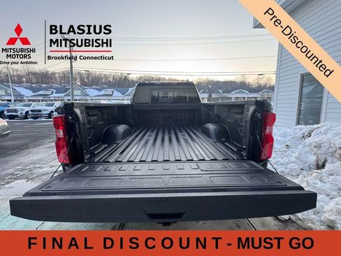 Used 2024 Chevrolet Silverado 3500 LT w/ True North Edition AWD/4WD image 6