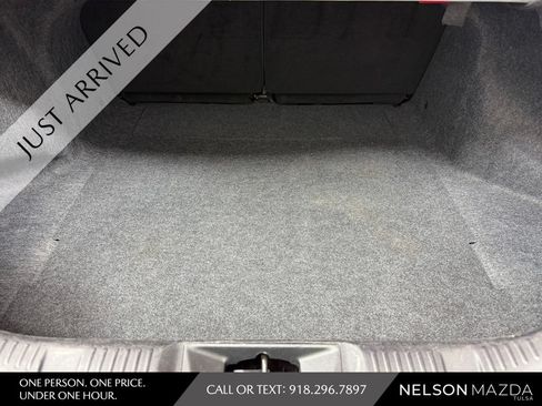 Used 2024 Ford Mustang Premium RWD image 31