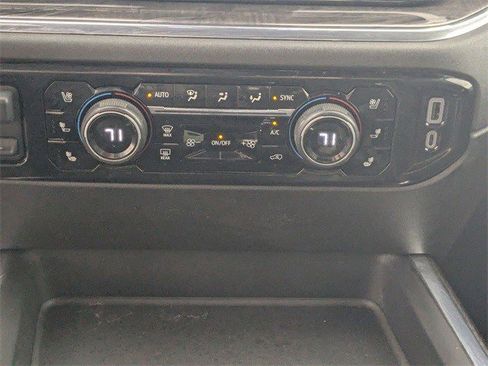 Certified 2024 Chevrolet Silverado 3500 LTZ w/ LTZ Plus Package image 28