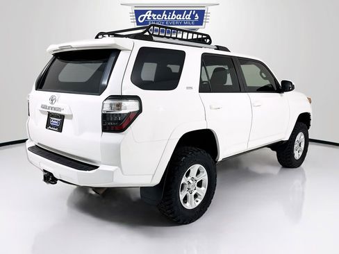 Used 2019 Toyota 4Runner SR5 image 7