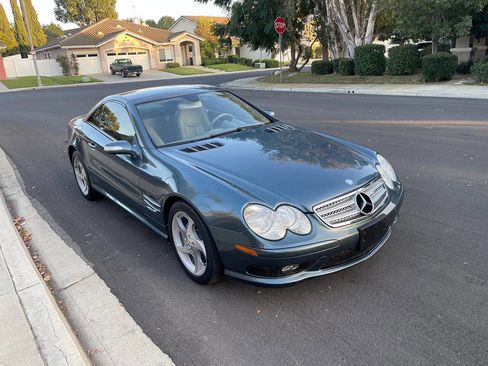 Used 2005 Mercedes-Benz SL 500 SL 500 2dr Convertible image 4