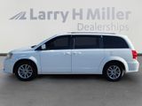 Used 2019 Dodge Grand Caravan SXT image 3
