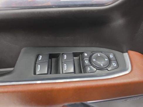 Used 2024 GMC Sierra 2500 Denali Ultimate image 37