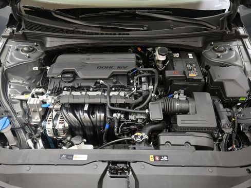 New 2025 Hyundai Elantra Sport image 10