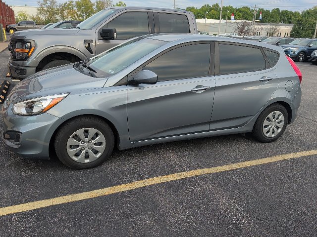 Used 2017 Hyundai Accent SE FWD image 10