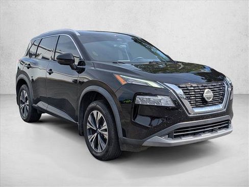 Used 2021 Nissan Rogue SV w/ Premium Package FWD image 4