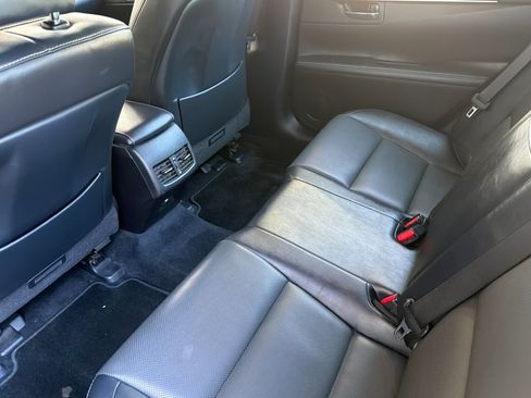 Used 2014 Lexus ES 350 w/ Premium Package FWD image 15