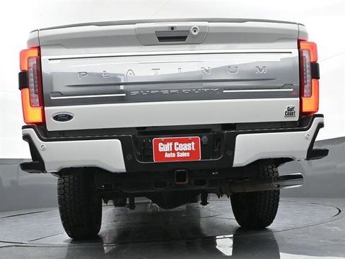 Used 2024 Ford F350 Platinum w/ FX4 Off-Road Package AWD/4WD image 34