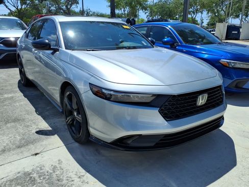 Used 2023 Honda Accord Sport image 5