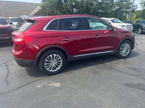 Used 2018 Lincoln MKX Select w/ Select Plus Package FWD image 9