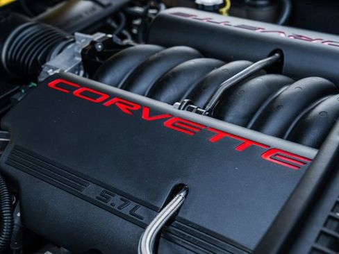 Used 2003 Chevrolet Corvette Coupe w/ Preferred Equipment Group image 80