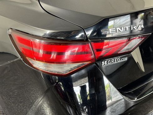 Used 2024 Nissan Sentra SV FWD image 36
