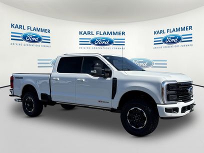 New 2026 Ford F250 Platinum w/ Tremor Off-Road Package