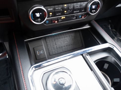 Used 2020 Ford Expedition Limited w/ Equipment Group 303A image 5