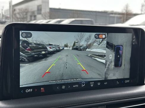 Certified 2025 Lincoln Aviator Reserve image 23